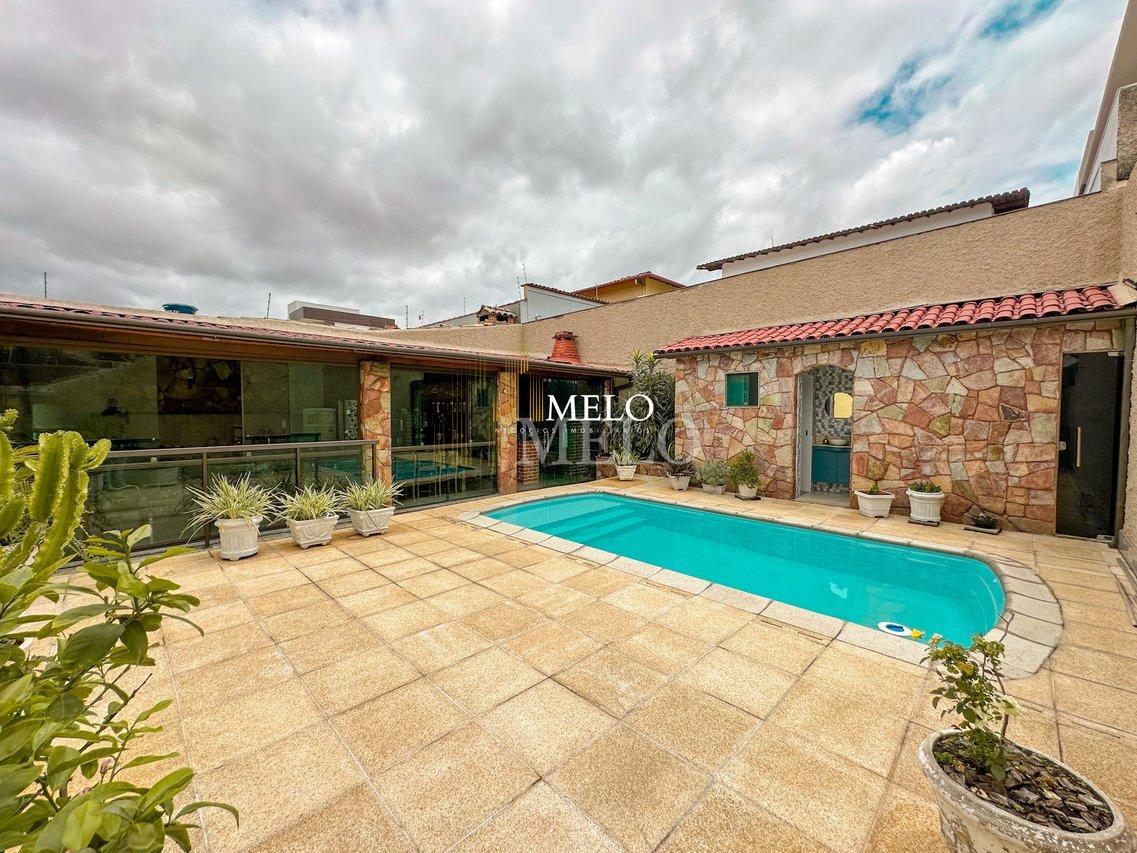 Belíssima casa a venda no Santa Branca por R$1.450.000,00 - Belo Horizonte - 