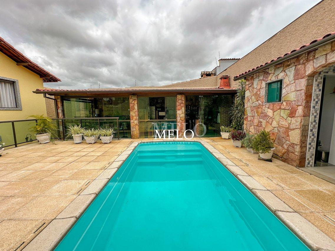 Belíssima casa a venda no Santa Branca por R$1.450.000,00 - Belo Horizonte - 