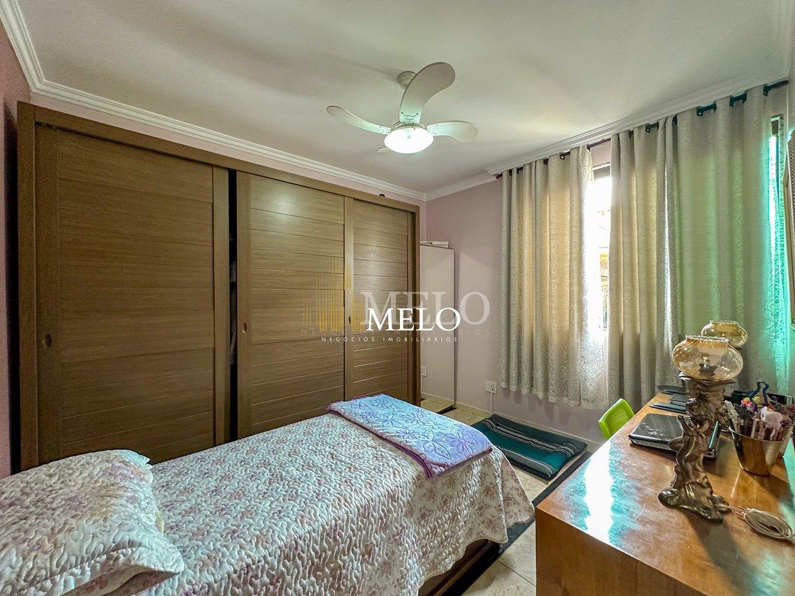 Belíssima casa a venda no Santa Branca por R$1.450.000,00 - Belo Horizonte - 