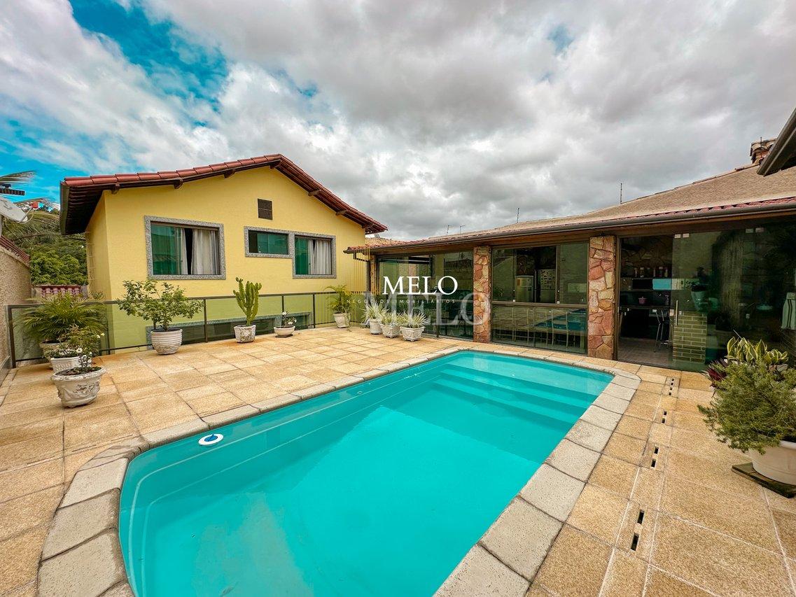 Belíssima casa a venda no Santa Branca por R$1.450.000,00 - Belo Horizonte - 