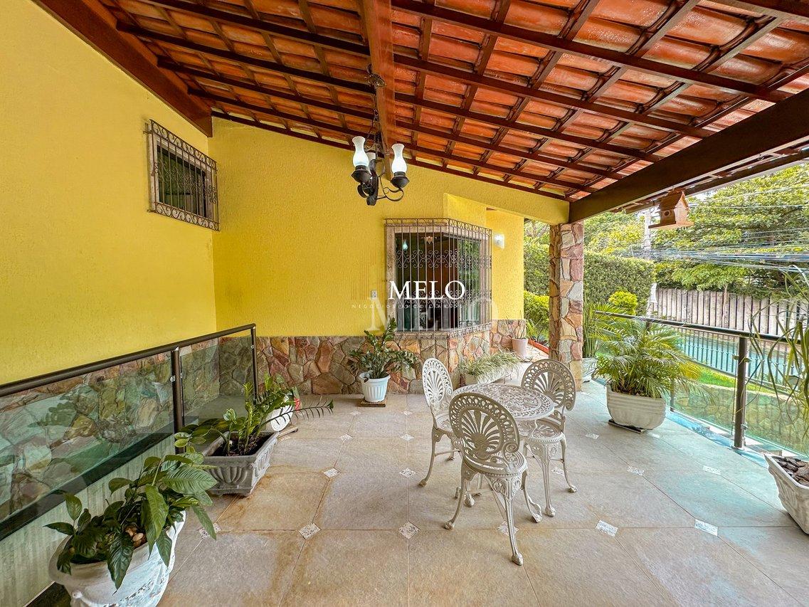 Belíssima casa a venda no Santa Branca por R$1.450.000,00 - Belo Horizonte - 