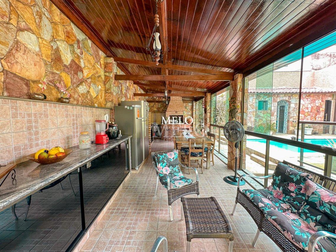 Belíssima casa a venda no Santa Branca por R$1.450.000,00 - Belo Horizonte - 