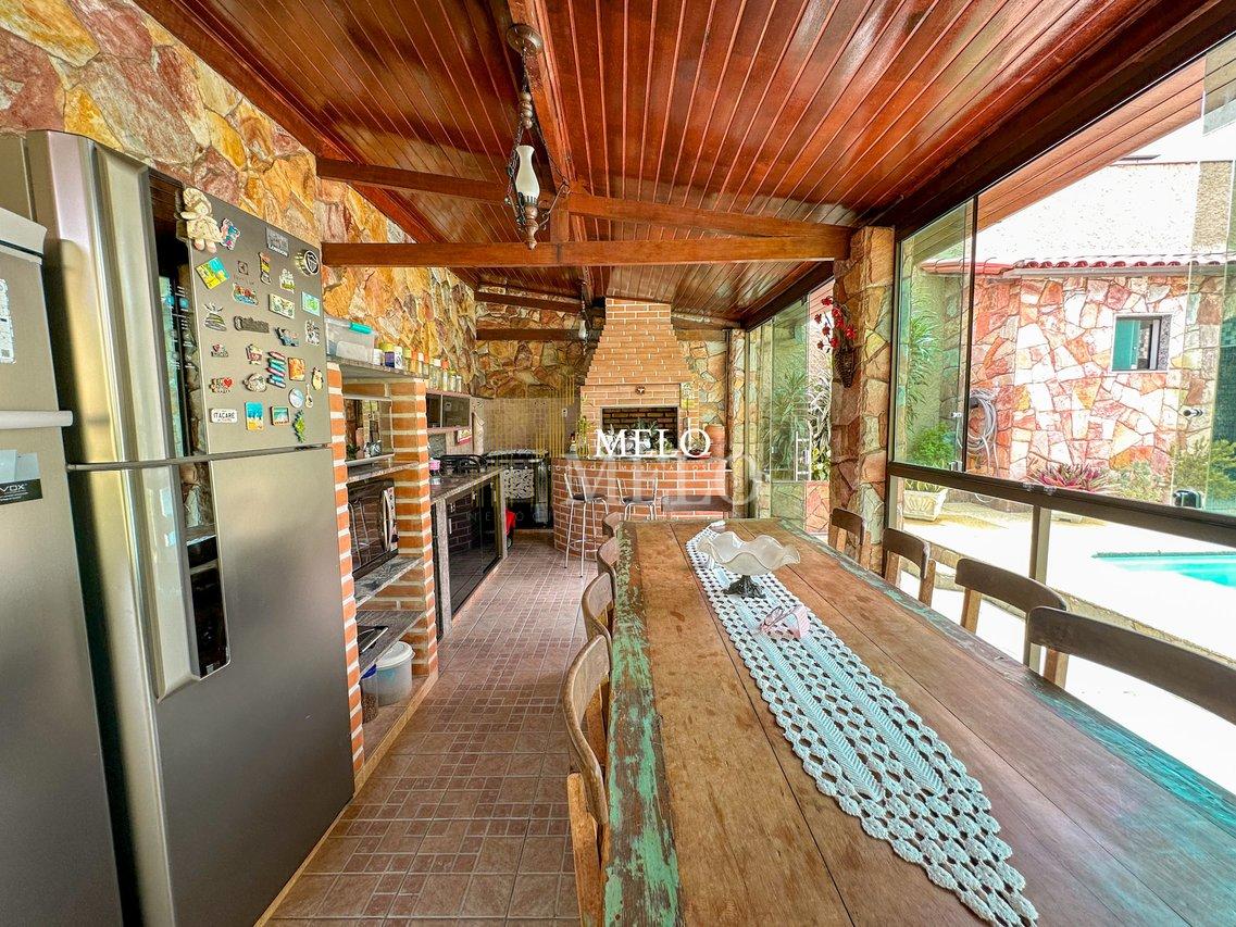Belíssima casa a venda no Santa Branca por R$1.450.000,00 - Belo Horizonte - 