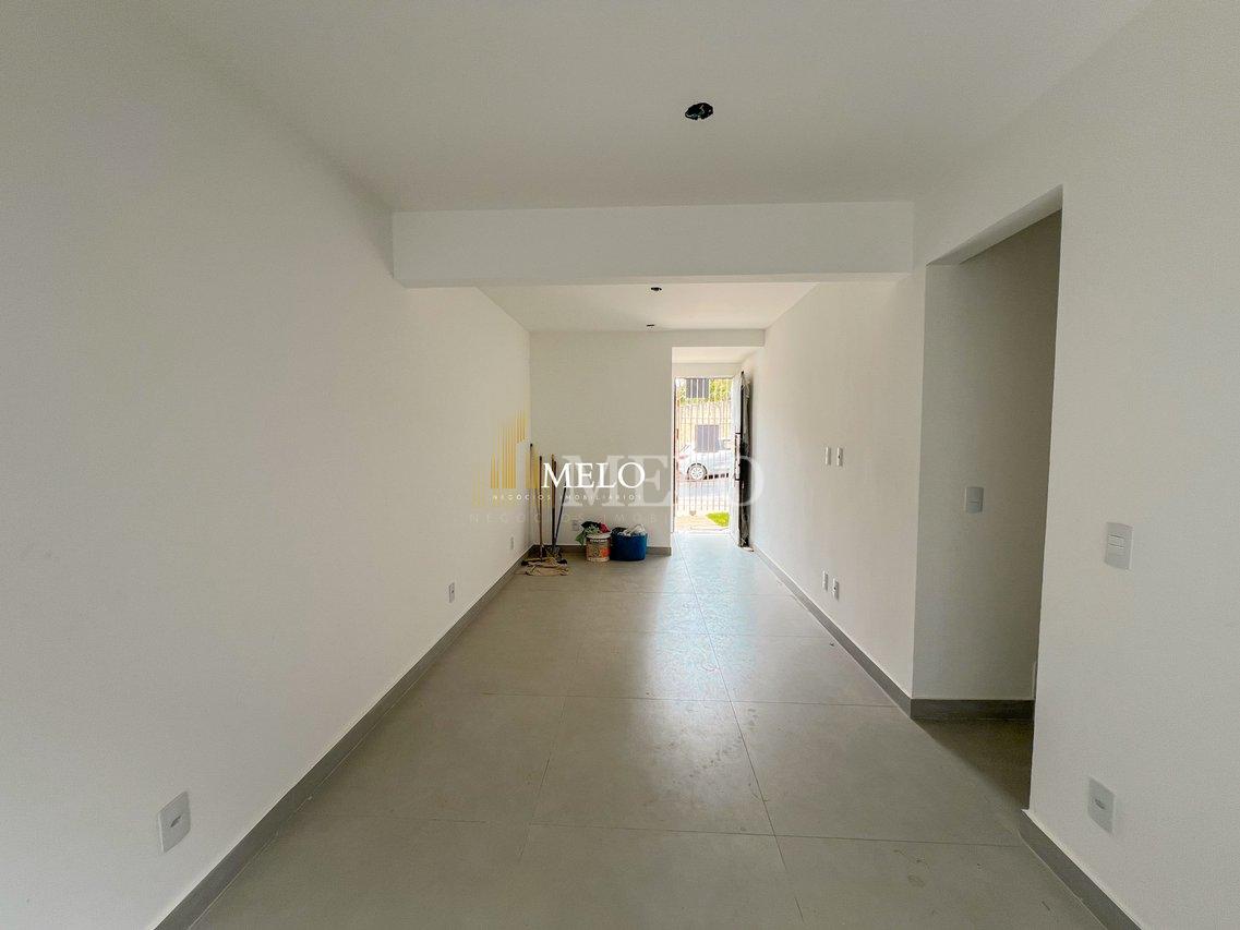 Belíssima casa Geminada Duplex a venda no Planalto por R$750.000,00 - Belo Horizonte - 