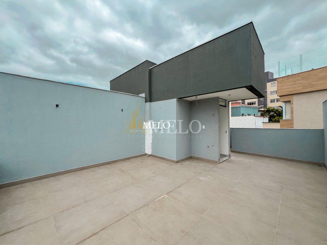 Belíssima casa Geminada Duplex a venda no Planalto por R$750.000,00 - Belo Horizonte - 