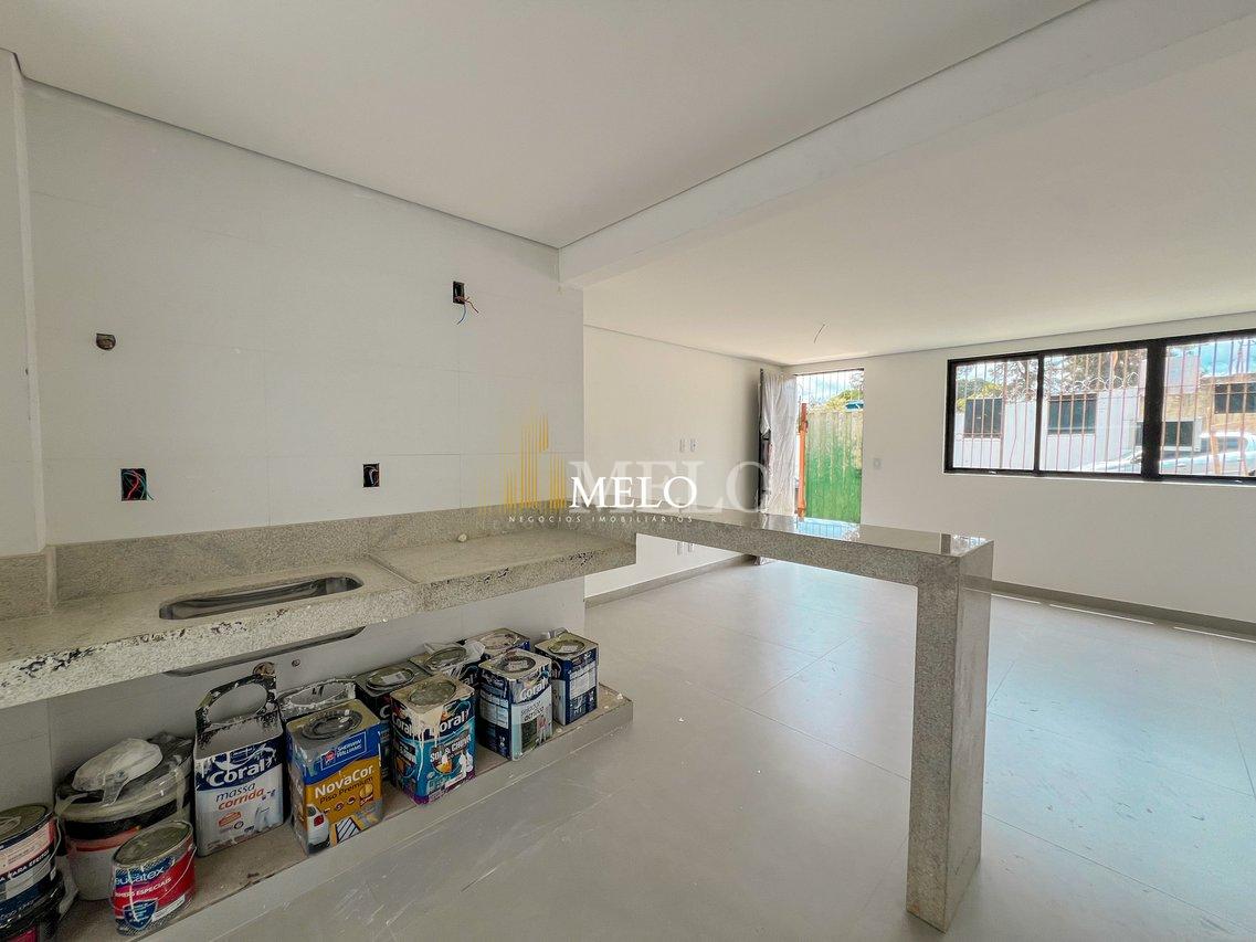 Belíssima Casa Geminada a venda no Planalto por R$ 780.000,00 - Belo Horizonte - 