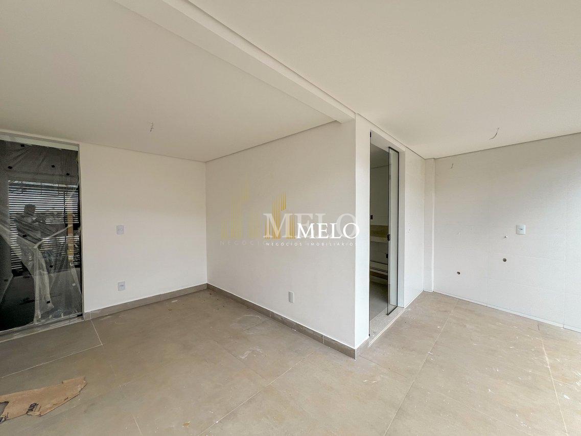 Belíssima Casa Geminada a venda no Planalto por R$700.000,00 - Belo Horizonte - 