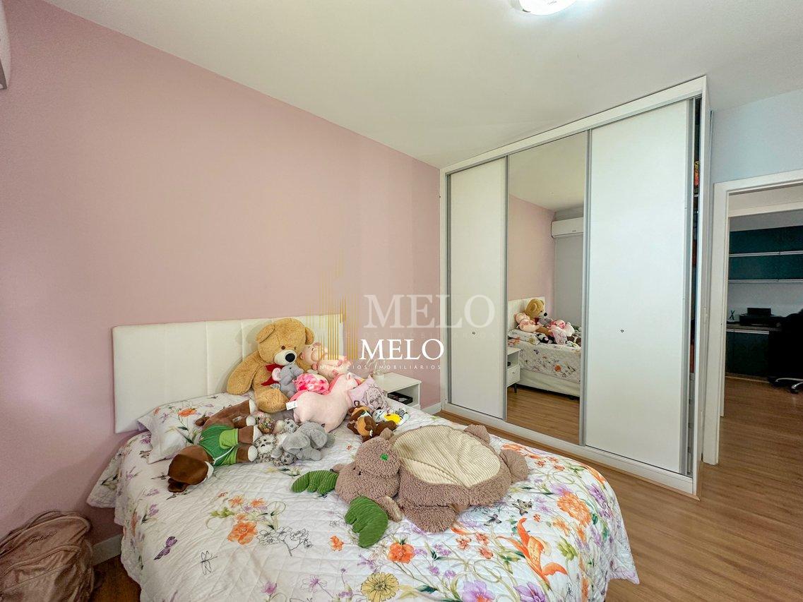 Belíssima casa a venda no Trevo/Pampulha por R$2.000.000,00 - Belo Horizonte - 