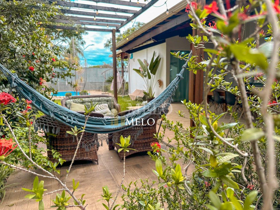 Belíssima casa a venda no Trevo/Pampulha por R$2.000.000,00 - Belo Horizonte - 