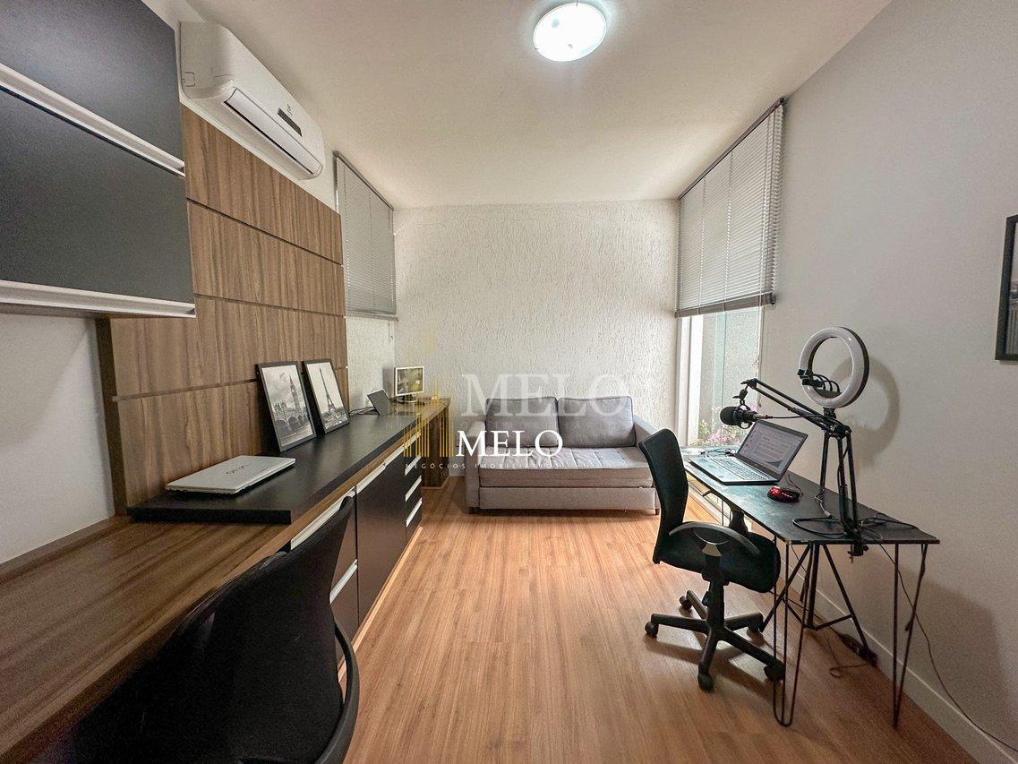 Belíssima casa a venda no Trevo/Pampulha por R$2.000.000,00 - Belo Horizonte - 