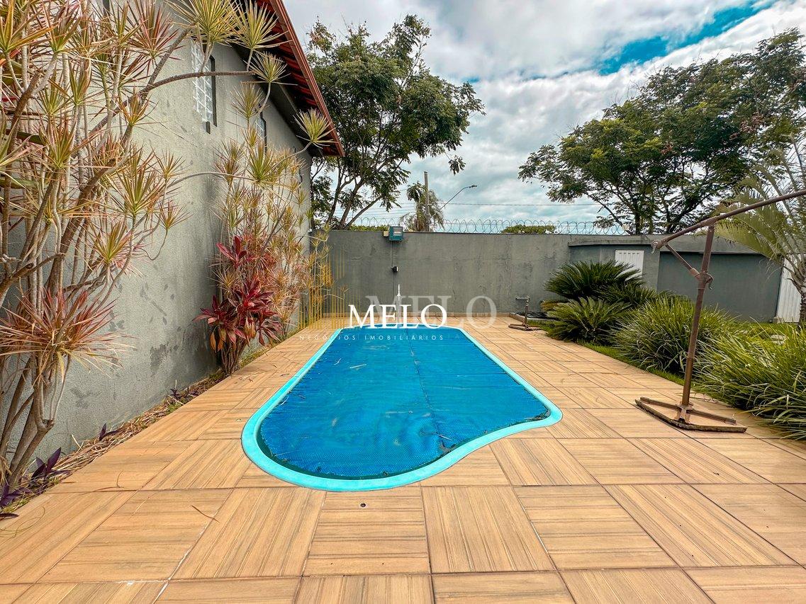 Belíssima casa a venda no Trevo/Pampulha por R$2.000.000,00 - Belo Horizonte - 
