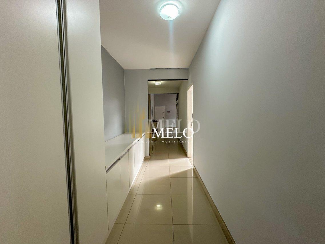 Belíssima casa a venda no Trevo/Pampulha por R$2.000.000,00 - Belo Horizonte - 
