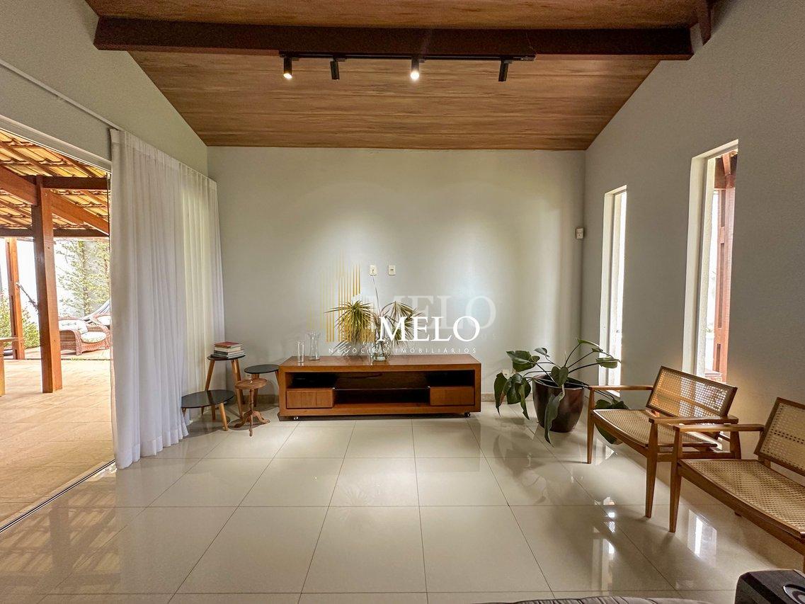 Belíssima casa a venda no Trevo/Pampulha por R$2.000.000,00 - Belo Horizonte - 