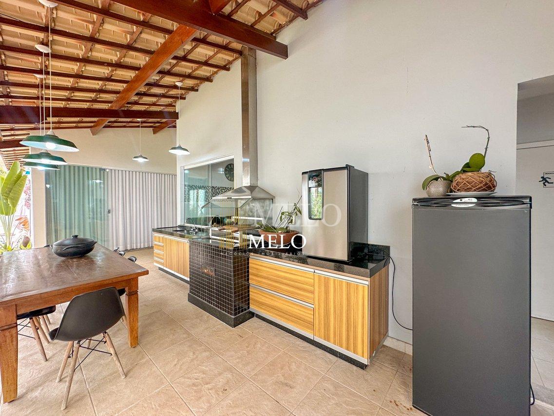 Belíssima casa a venda no Trevo/Pampulha por R$2.000.000,00 - Belo Horizonte - 