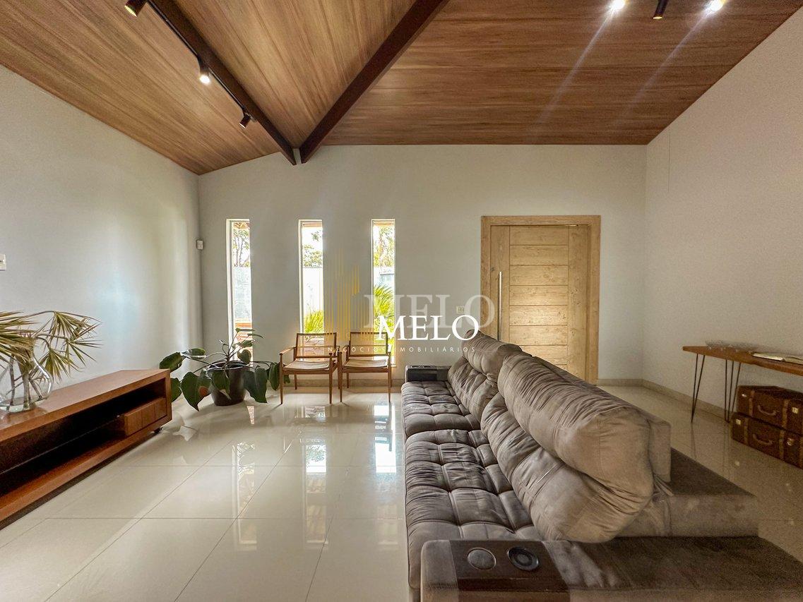 Belíssima casa a venda no Trevo/Pampulha por R$2.000.000,00 - Belo Horizonte - 