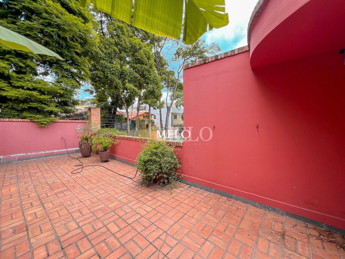 Belíssima casa a venda no Santa Amélia por R$1.990.000,00 - Belo Horizonte - 