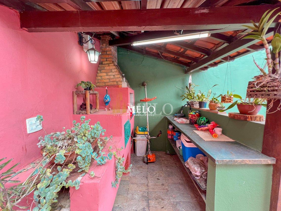 Belíssima casa a venda no Santa Amélia por R$1.990.000,00 - Belo Horizonte - 