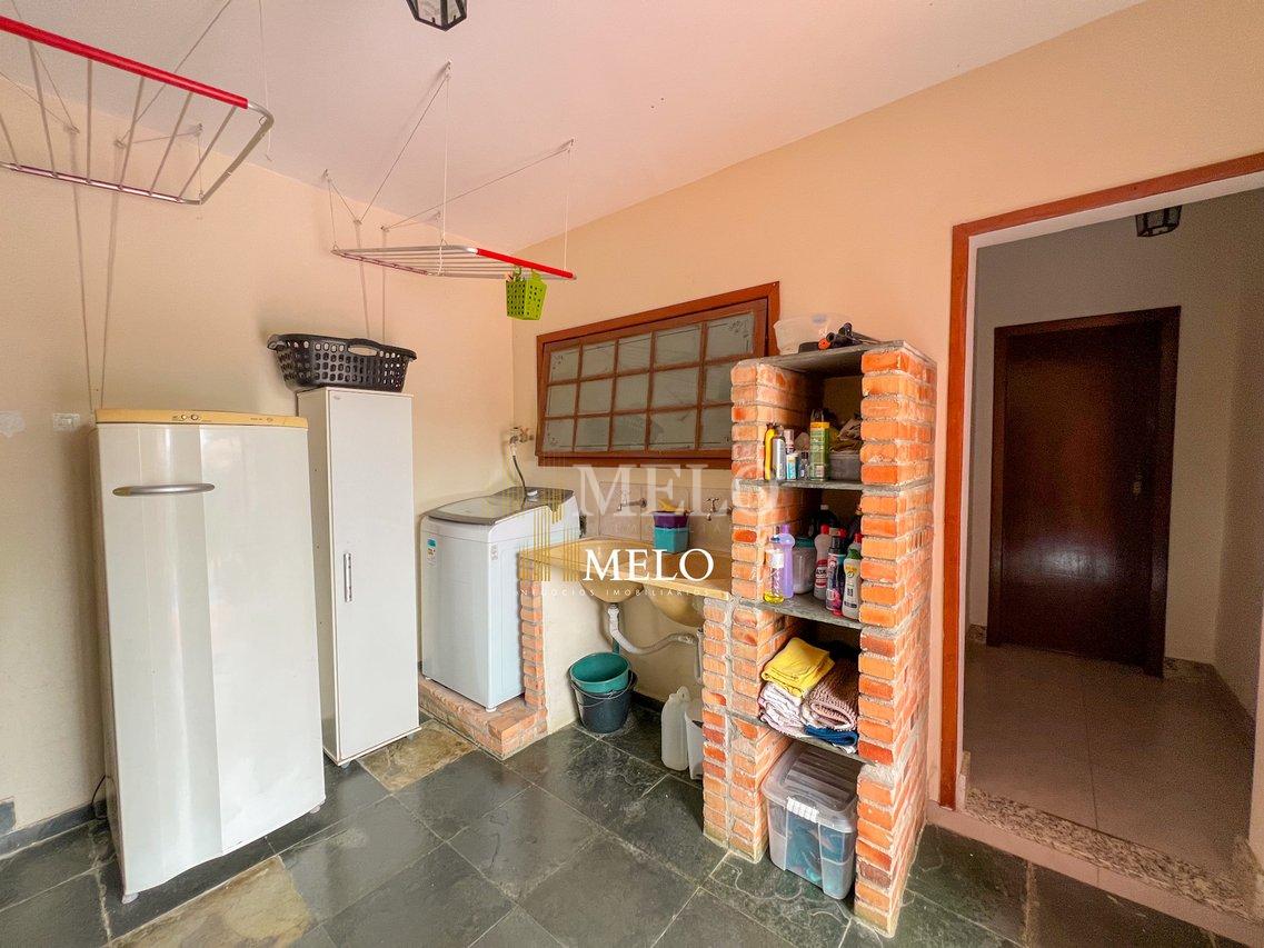 Belíssima casa a venda no Santa Amélia por R$1.990.000,00 - Belo Horizonte - 