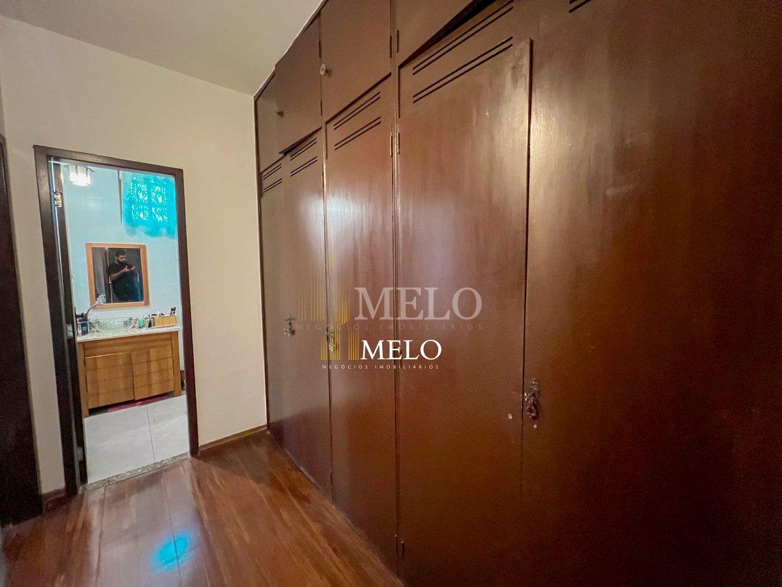 Belíssima casa a venda no Santa Amélia por R$1.990.000,00 - Belo Horizonte - 