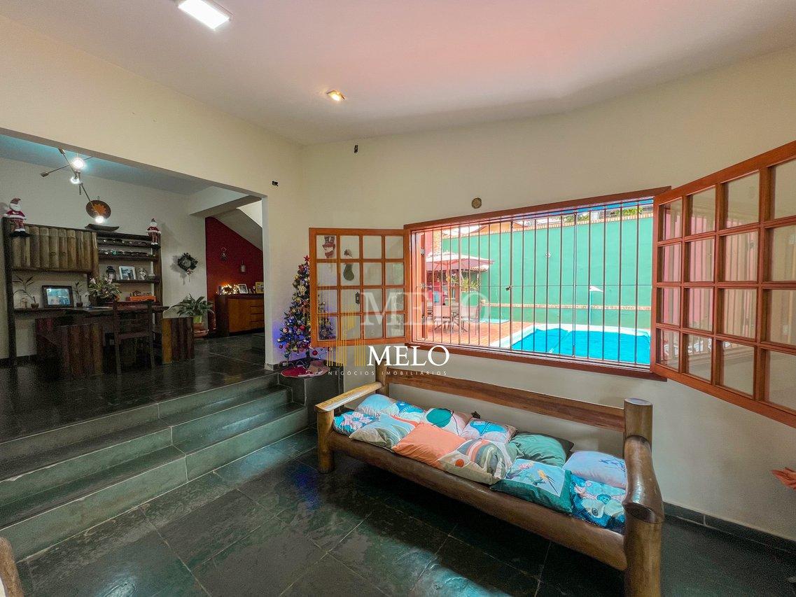 Belíssima casa a venda no Santa Amélia por R$1.990.000,00 - Belo Horizonte - 