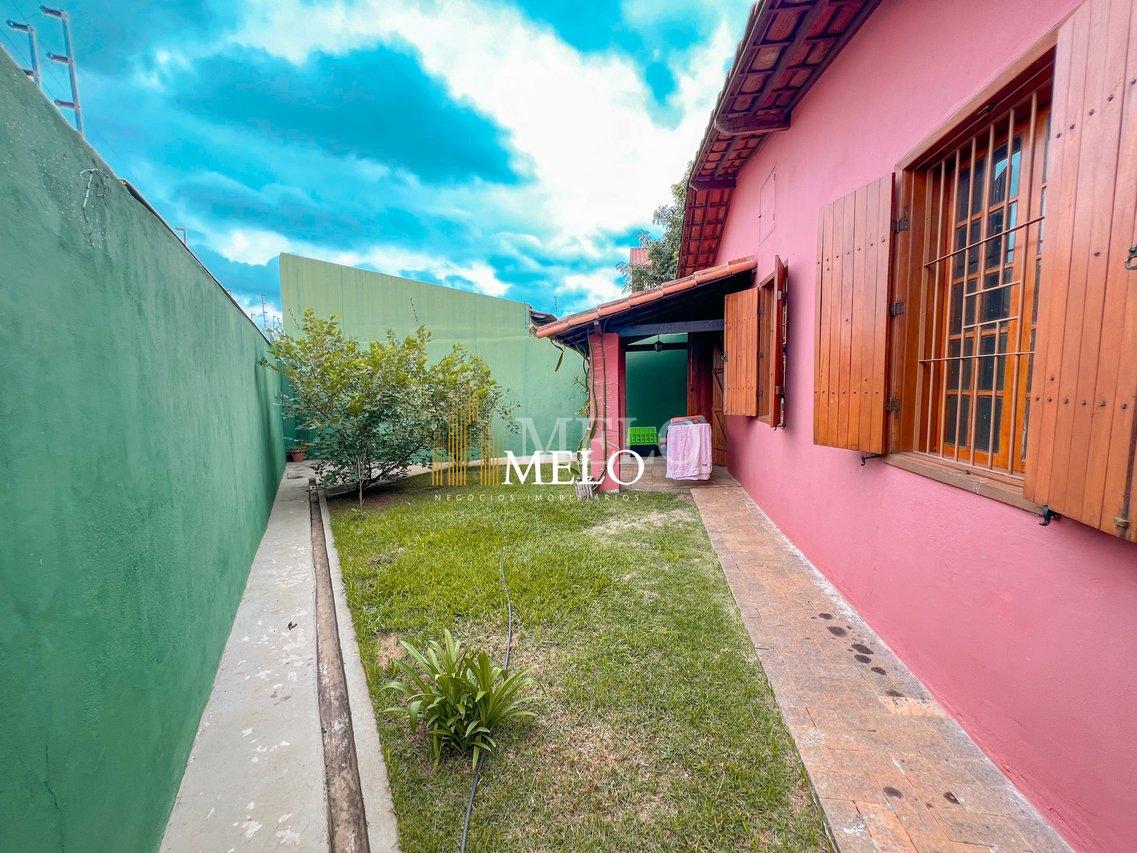 Belíssima casa a venda no Santa Amélia por R$1.990.000,00 - Belo Horizonte - 