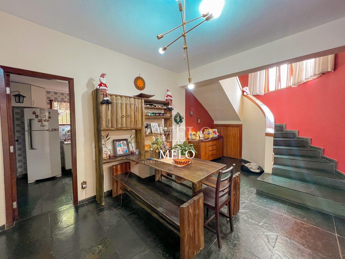 Belíssima casa a venda no Santa Amélia por R$1.990.000,00 - Belo Horizonte - 