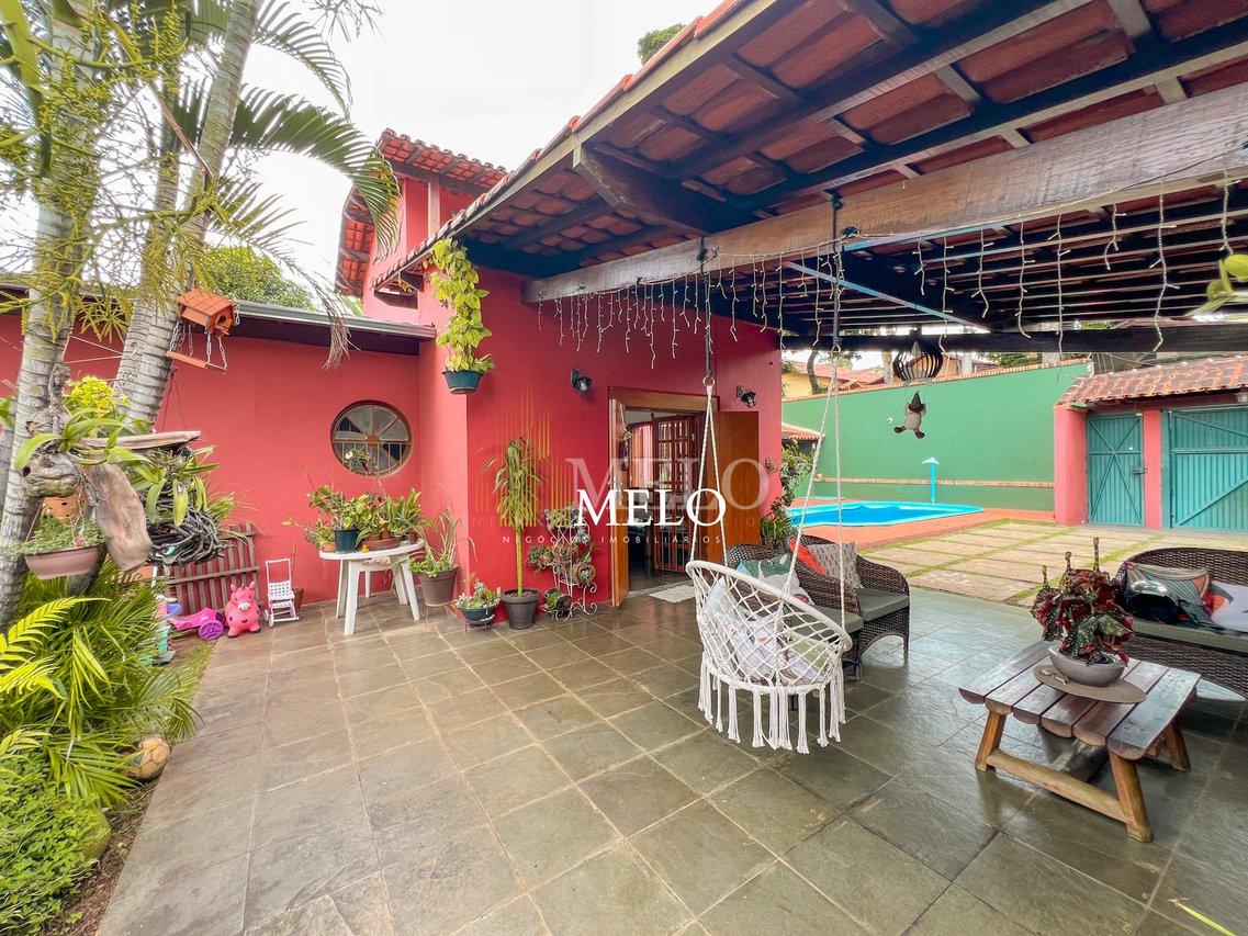Belíssima casa a venda no Santa Amélia por R$1.990.000,00 - Belo Horizonte - 