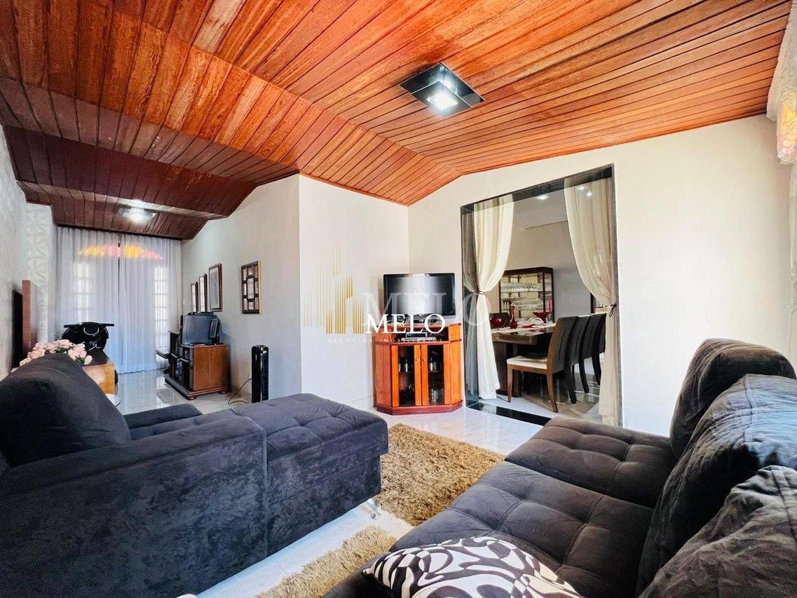 Belíssima casa 04 quartos a venda no Santa Amélia por R$ 1.300.000,00 - Belo Horizonte - 