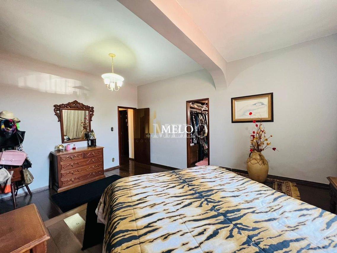 Belíssima casa 04 quartos a venda no Santa Amélia por R$ 1.300.000,00 - Belo Horizonte - 