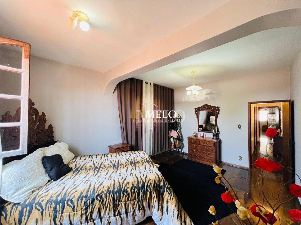 Belíssima casa 04 quartos a venda no Santa Amélia por R$ 1.300.000,00 - Belo Horizonte - 