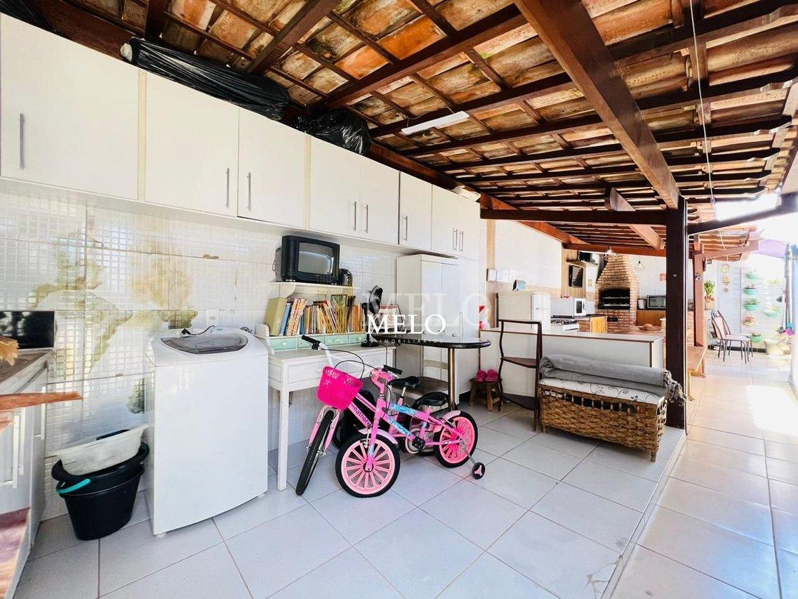 Belíssima casa 04 quartos a venda no Santa Amélia por R$ 1.300.000,00 - Belo Horizonte - 