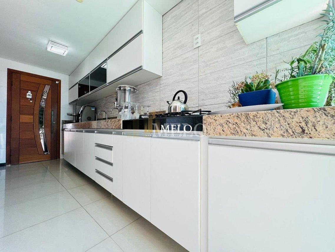 Belíssima casa 04 quartos a venda no Santa Amélia por R$ 1.300.000,00 - Belo Horizonte - 