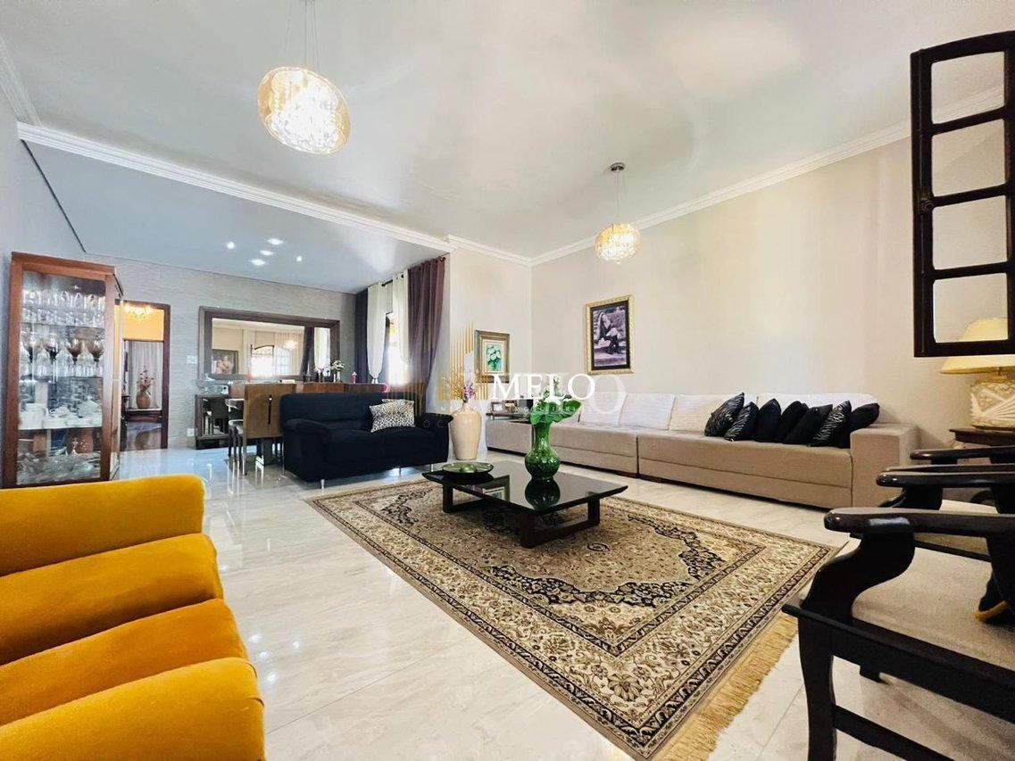 Belíssima casa 04 quartos a venda no Santa Amélia por R$ 1.300.000,00 - Belo Horizonte - 