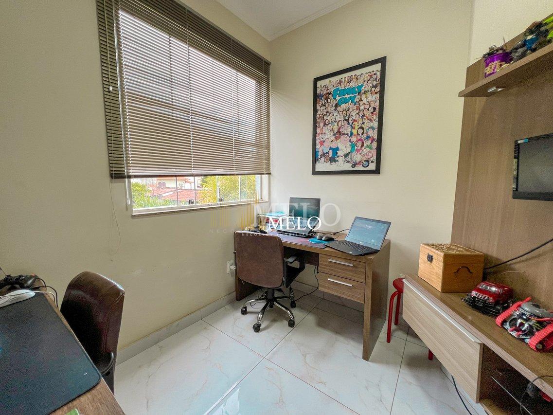 Belíssima casa a venda no TREVO por R$1.420.000,00 - Belo Horizonte - 