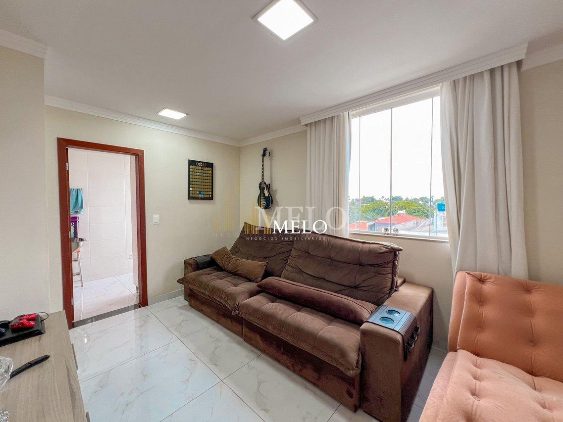 Belíssima casa a venda no TREVO por R$1.420.000,00 - Belo Horizonte - 