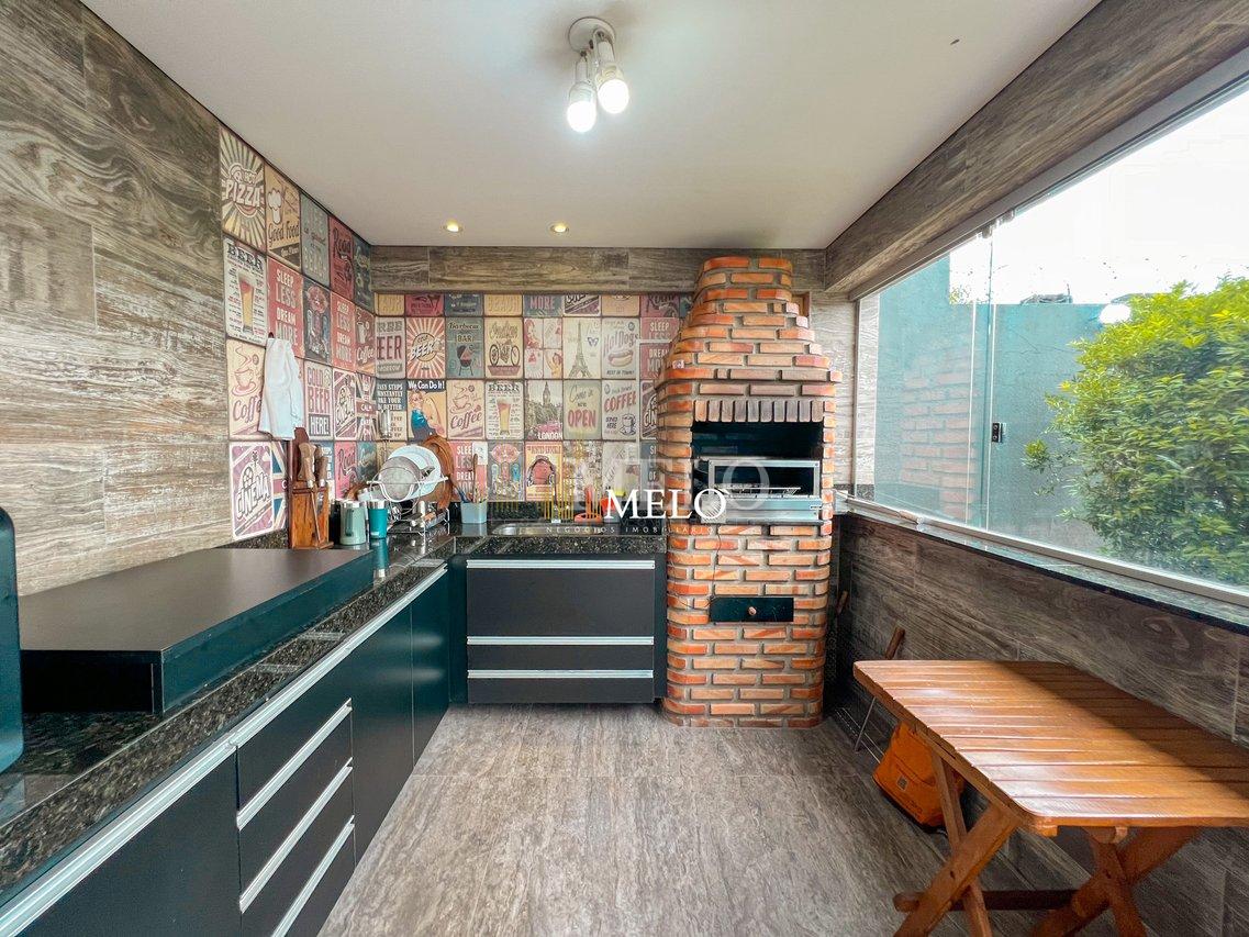 Belíssima casa a venda no TREVO por R$1.420.000,00 - Belo Horizonte - 