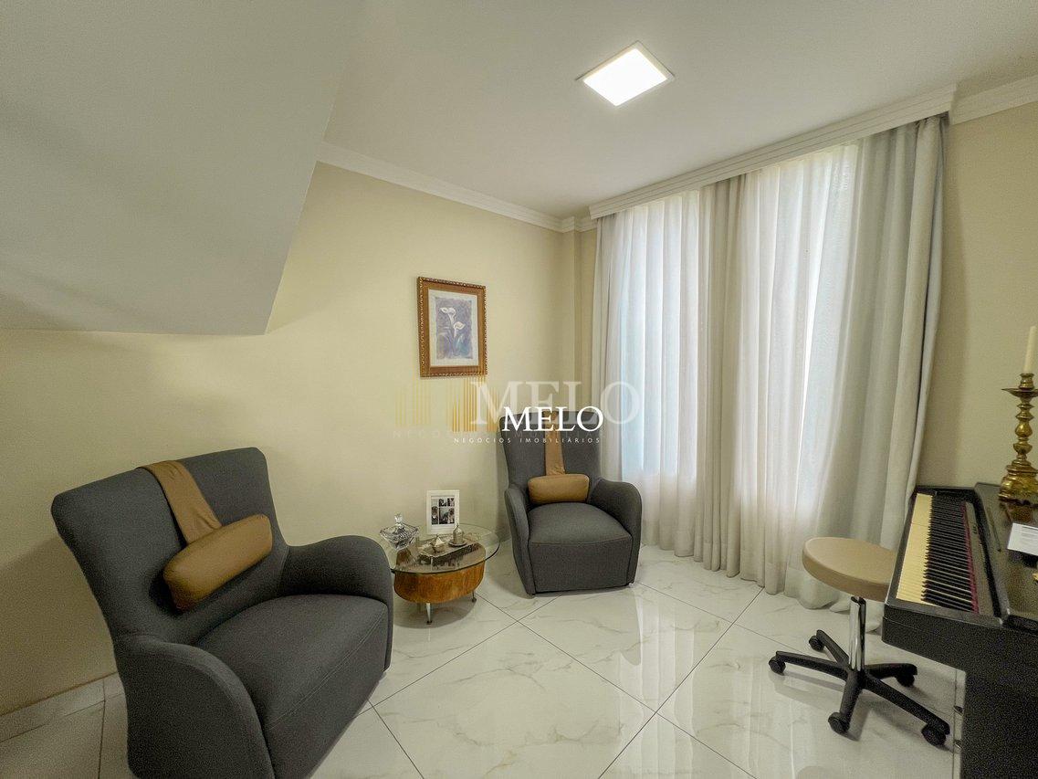Belíssima casa a venda no TREVO por R$1.420.000,00 - Belo Horizonte - 
