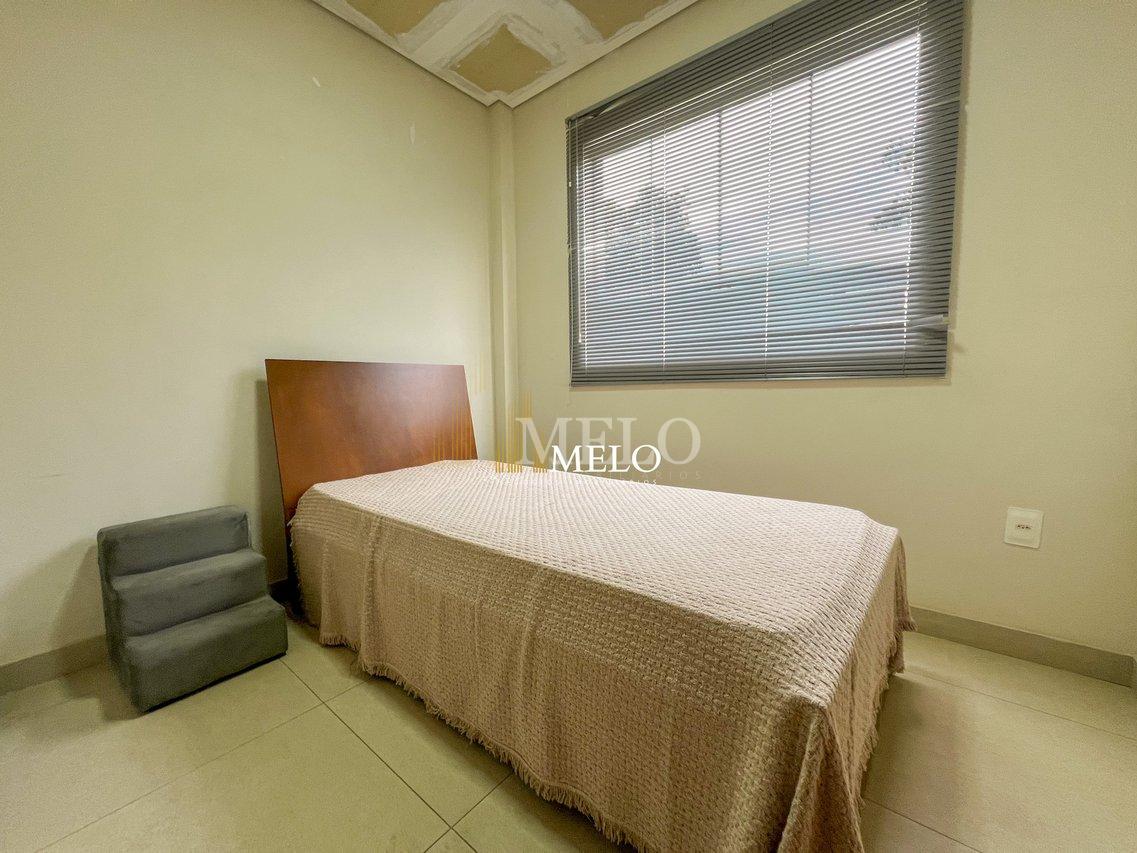 Belíssima casa a venda no TREVO por R$1.420.000,00 - Belo Horizonte - 