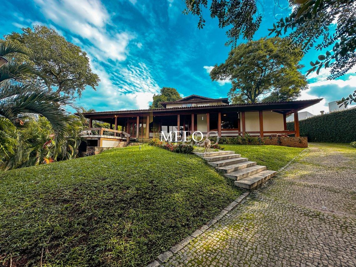 Belíssima casa no Bandeirantes para venda por R$ 6.100.000,00 - Belo Horizonte - 