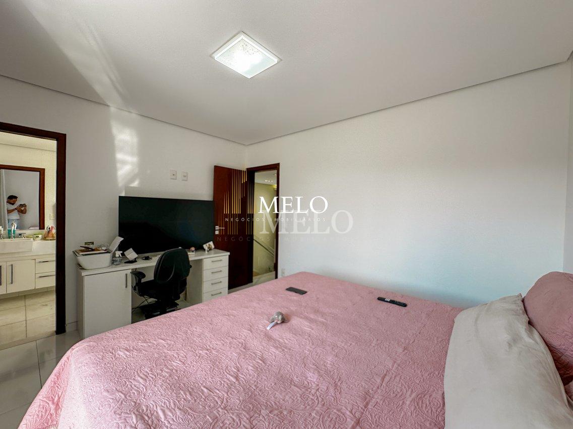 Belíssima casa de dois pavimentos a venda no Trevo por R$ 1.390.000,00 - Belo Horizonte - 