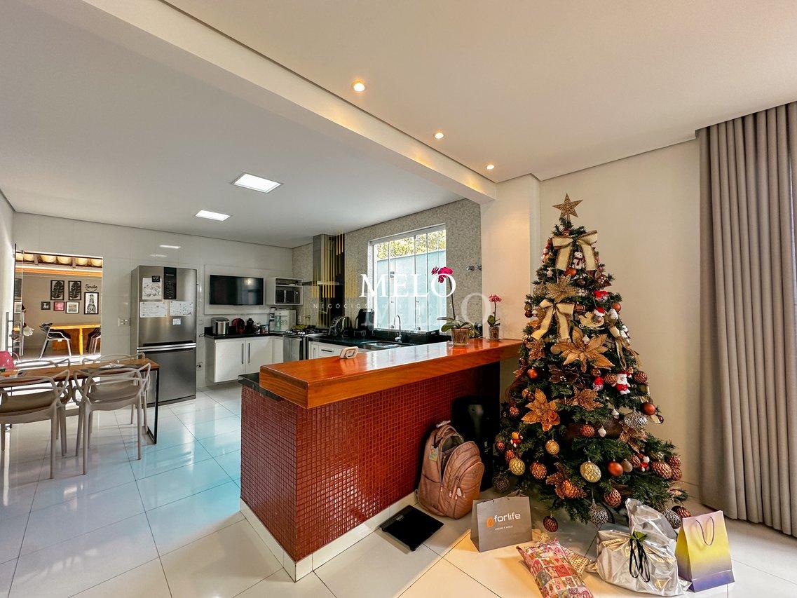 Belíssima casa de dois pavimentos a venda no Trevo por R$ 1.390.000,00 - Belo Horizonte - 