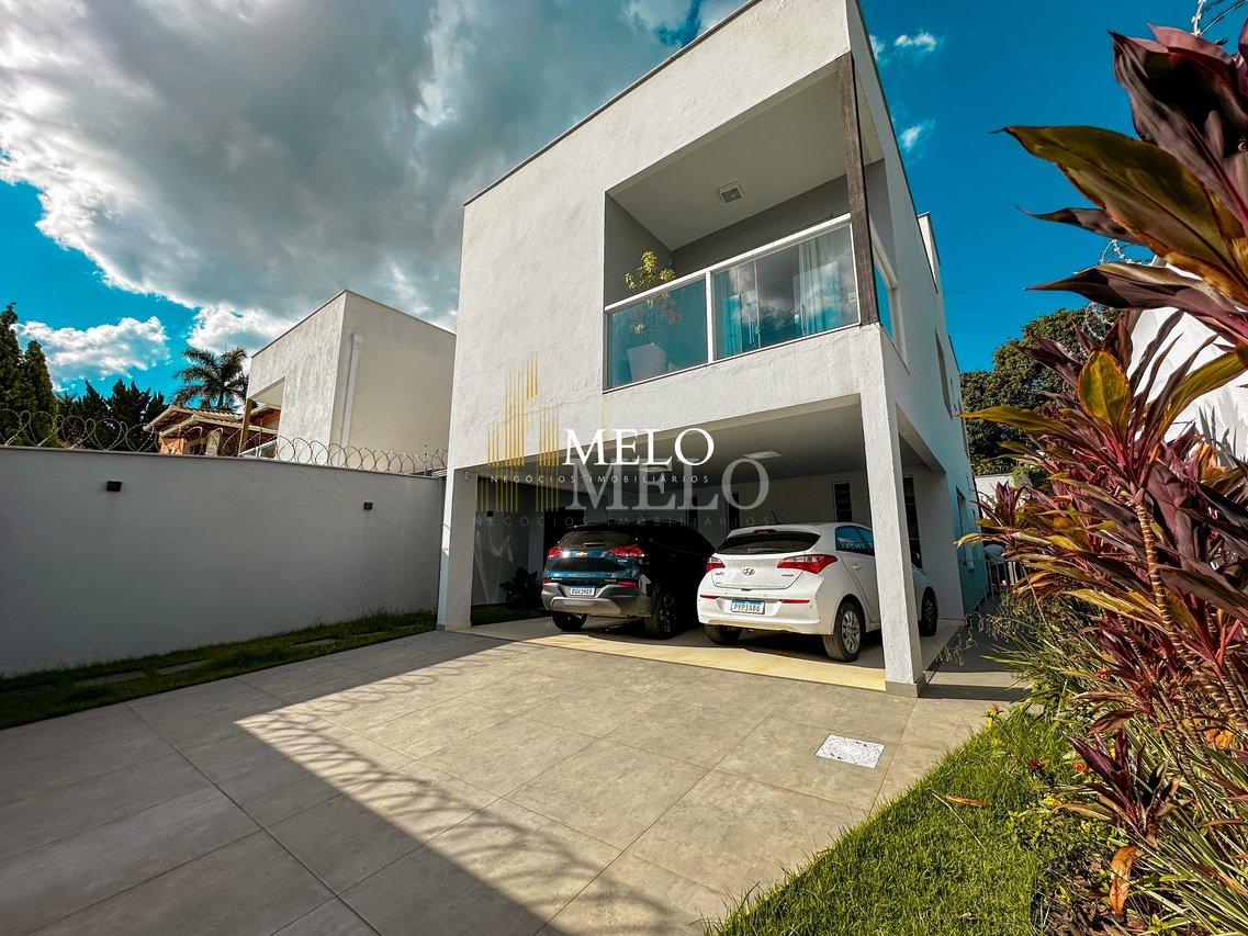 Belíssima casa de dois pavimentos a venda no Trevo por R$ 1.390.000,00 - Belo Horizonte - 