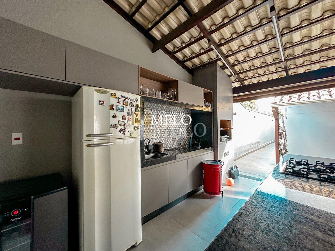 Belíssima casa de dois pavimentos a venda no Trevo por R$ 1.390.000,00 - Belo Horizonte - 