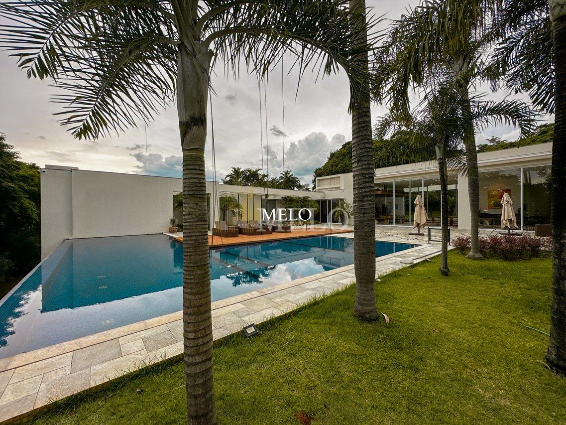 Belíssima Casa no condomínio amendoeiras a venda no por R$18.000.000,00 - Lagoa Santa - 