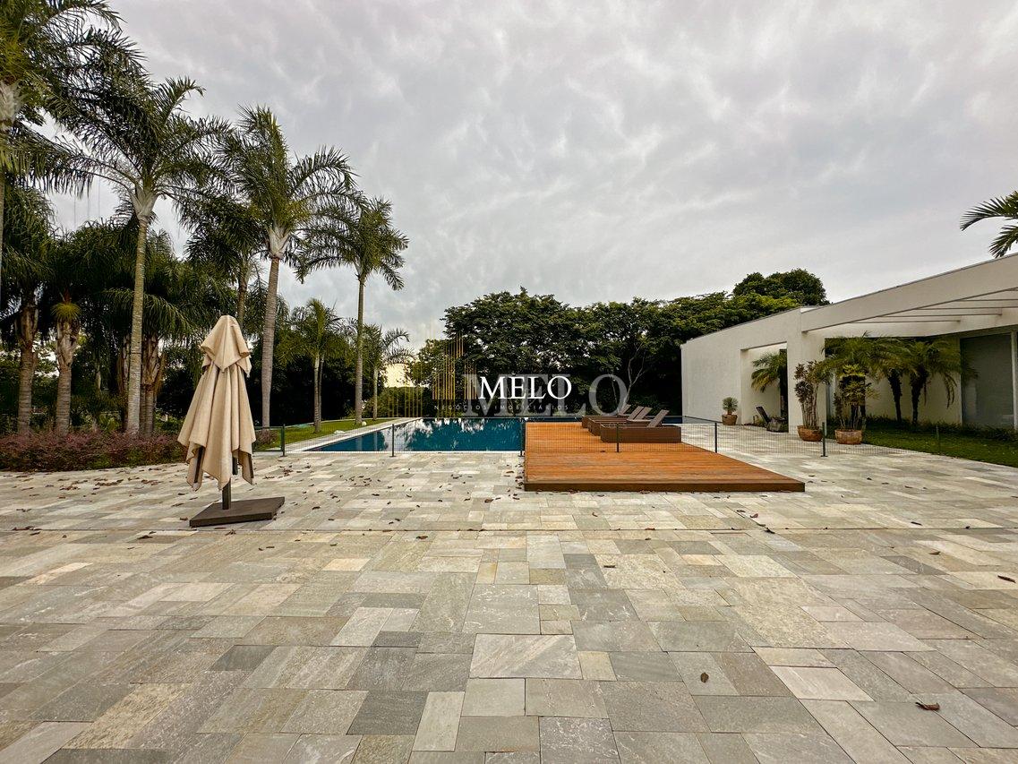 Belíssima Casa no condomínio amendoeiras a venda no por R$18.000.000,00 - Lagoa Santa - 
