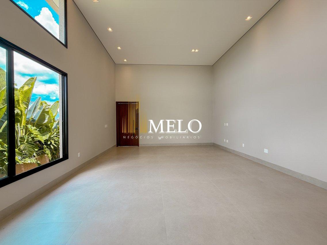 Linda Casa a Venda no Condomínio GranPark Toscana por R$ 2.100.000,00 - Vespasiano - 
