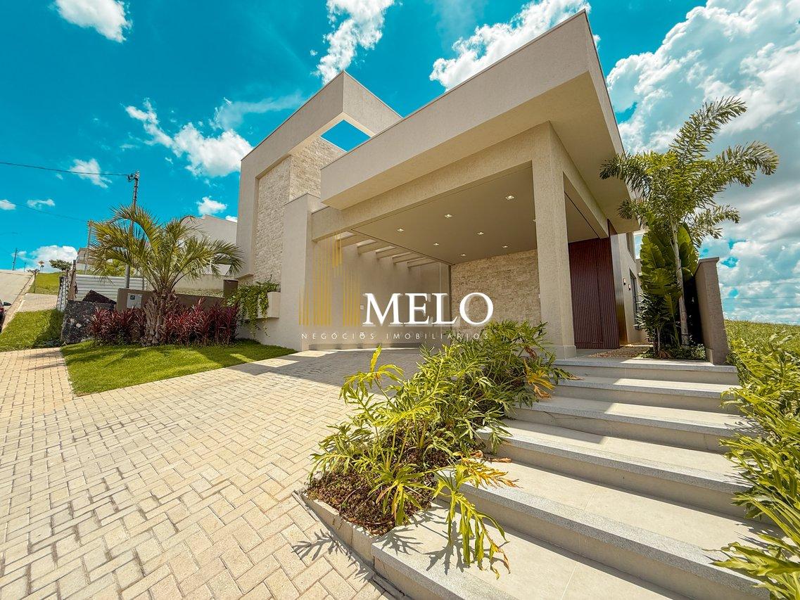 Linda Casa a Venda no Condomínio GranPark Toscana por R$ 2.100.000,00 - Vespasiano - 