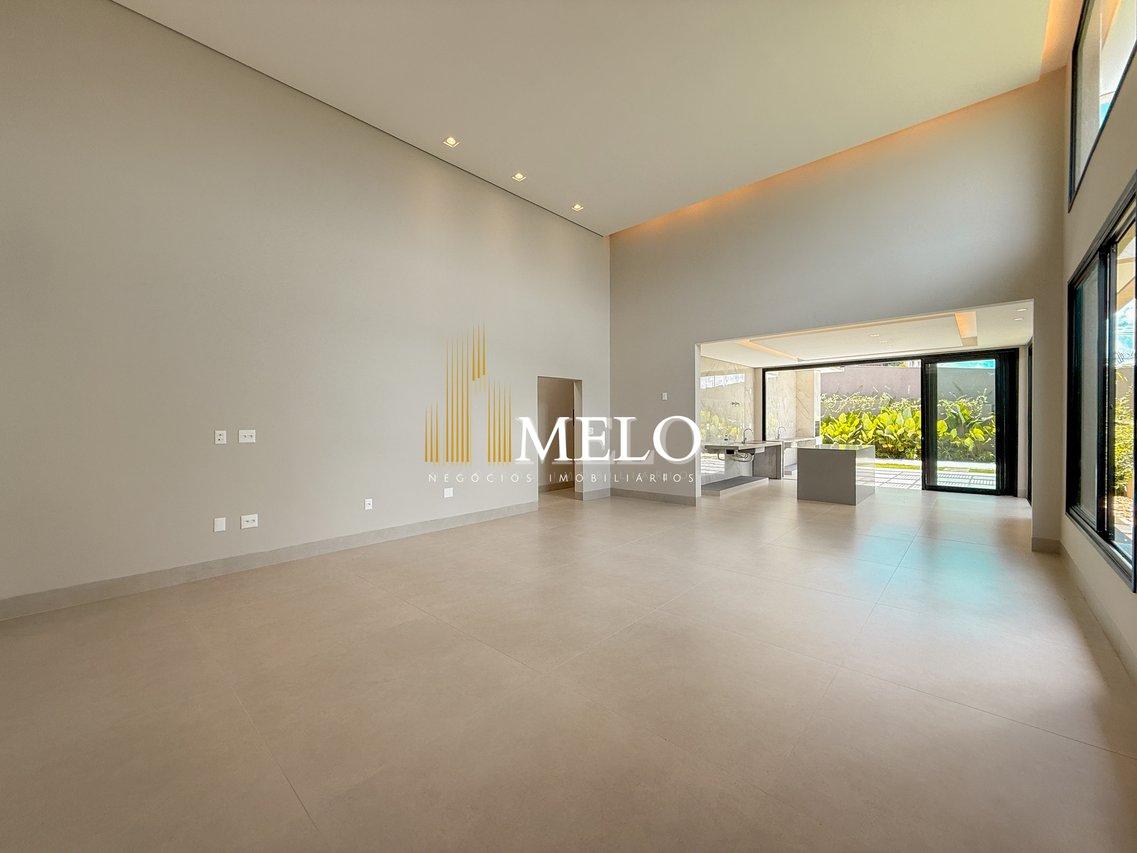 Linda Casa a Venda no Condomínio GranPark Toscana por R$ 2.100.000,00 - Vespasiano - 