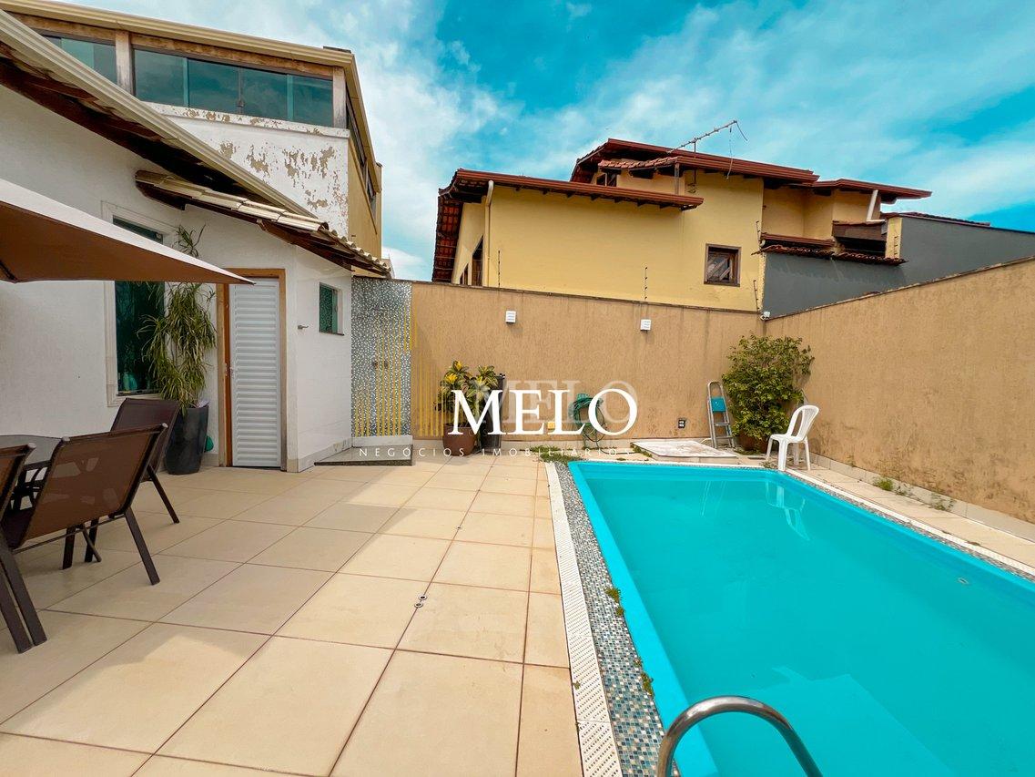 Belíssima casa a venda no Santa Amélia por R$1.450.000,00 - Belo Horizonte - 