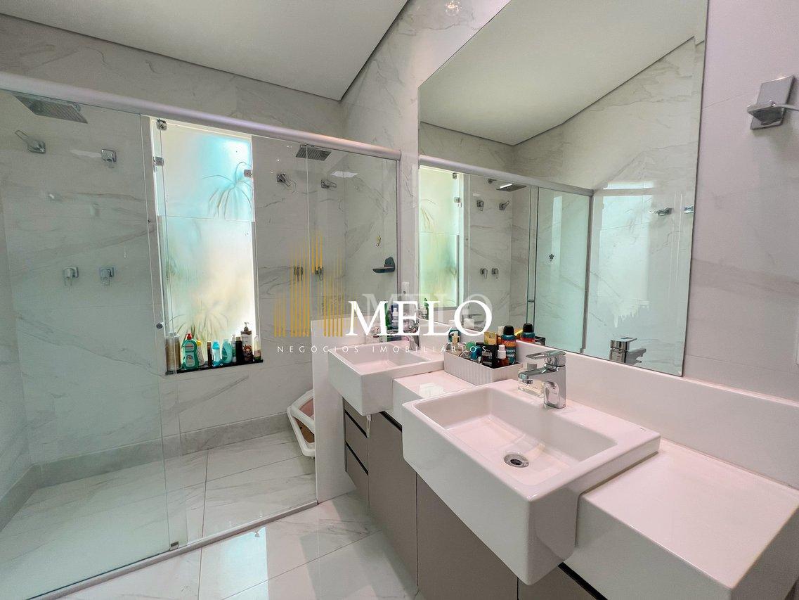 Belíssima casa a venda no Santa Amélia por R$1.450.000,00 - Belo Horizonte - 